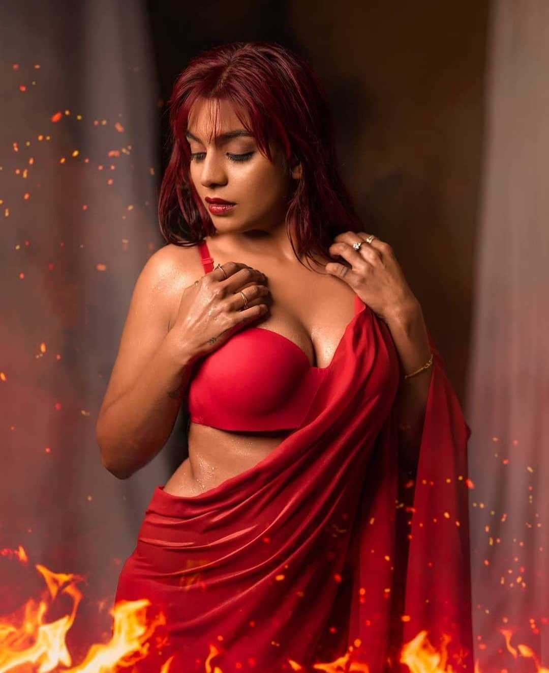 ayushka roy profile picture