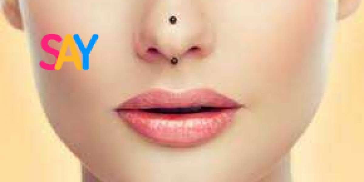 Changing the Game: High Nostril Piercings in the Fashion World and Essential Beauty Hacks