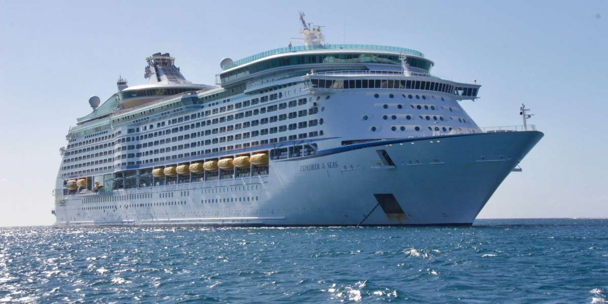 Enhancing Passenger Experience Through Advanced Cruise Ship Tracking