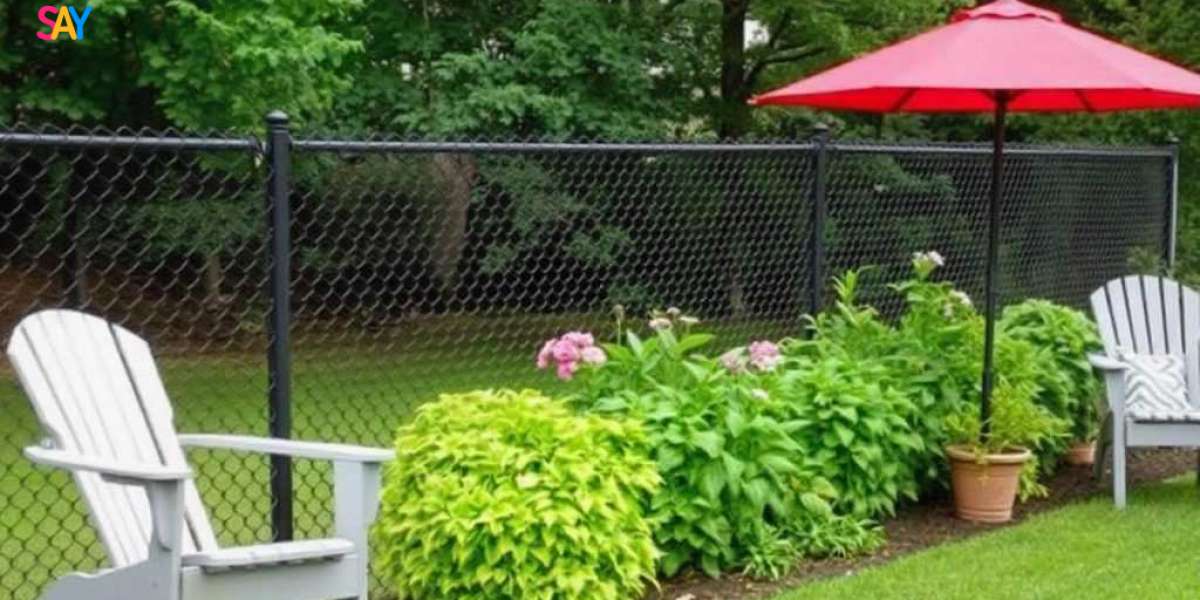 Top 10 Reasons to Choose Wood Fence Installation for Your Property