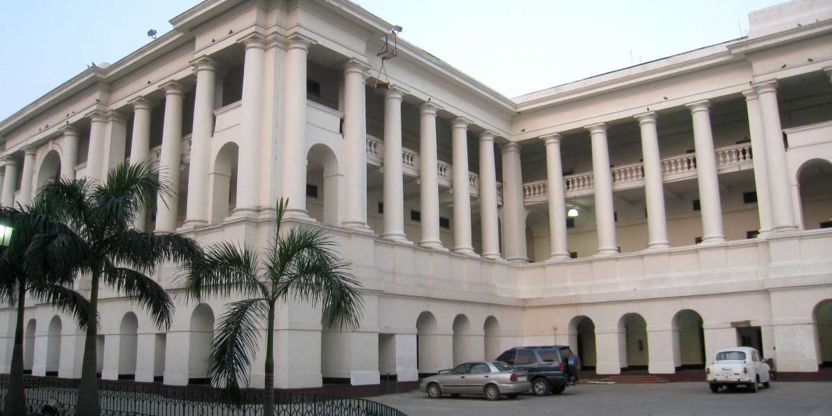 Why Western Courts Are Facing Unprecedented Scrutiny in 2025?