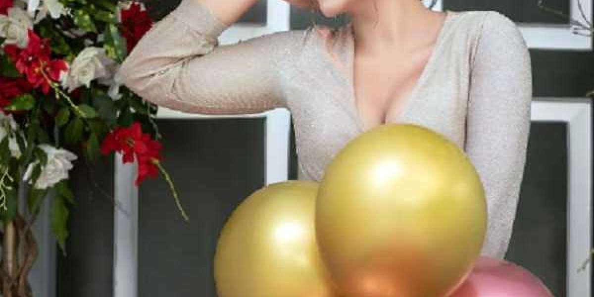 Sheetal Dubay: Reserve Mumbai Call Girl Services for This Evening