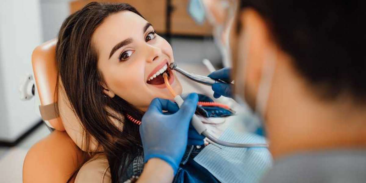 Holistic Dentistry Houston: Natural Oral Health Care with a Whole-Body Approach
