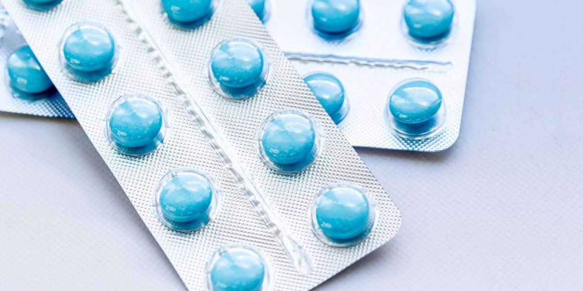 Potenzmittel günstig beziehen: So können Sie Viagra, Cialis und Levitra Generika kaufen