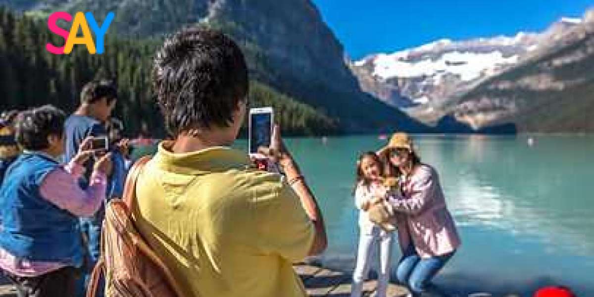 Explore the Unforgettable Beauty of the Canadian Rockies with Banff Sightseeing Packages