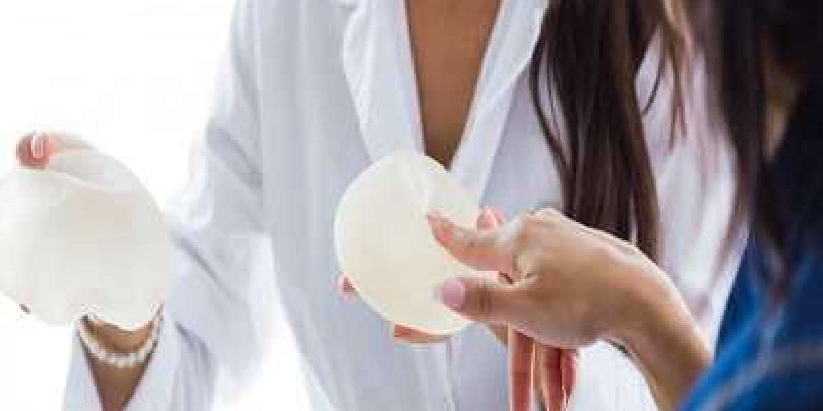 Can breast augmentation fix asymmetrical breasts?