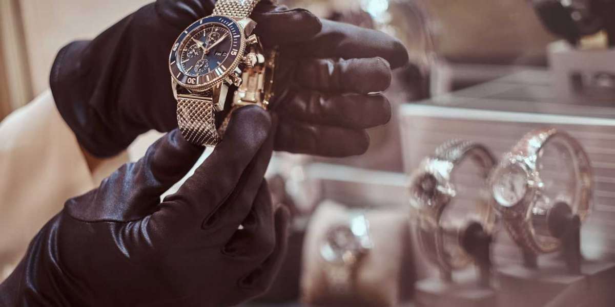 Europe Watch Market Size, Growth & Trends Forecast 2025-2033