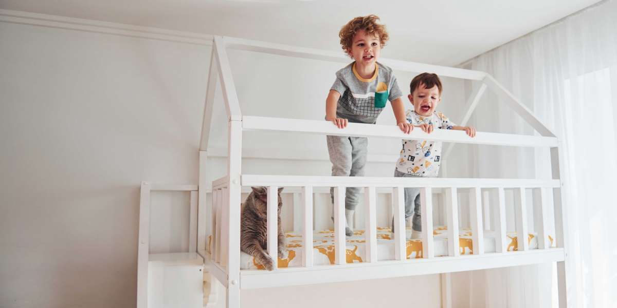 "The 3 Way Bunk Bed Awards: The Most Stunning, Funniest, And The Most Unlikely Things We've Seen