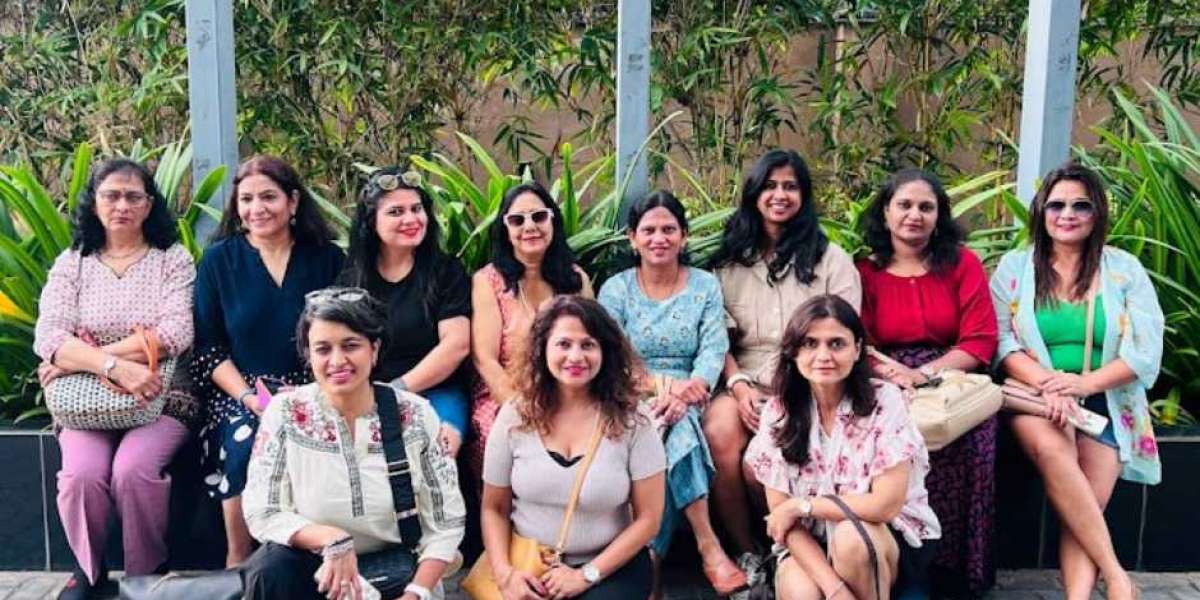 Divas Sojourn: The Best Ladies Tour Group in India