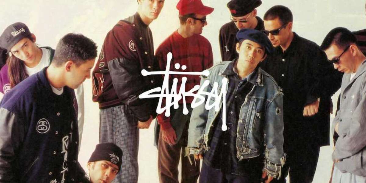 Stussy and Comfrt: Streetwear Titans Shaping 2025 Fashion Culture