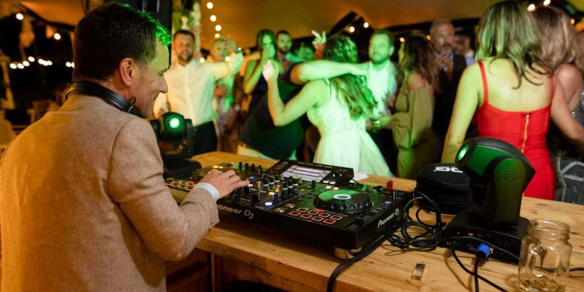 How to Choose the Perfect Wedding DJ: A Guide for Couples