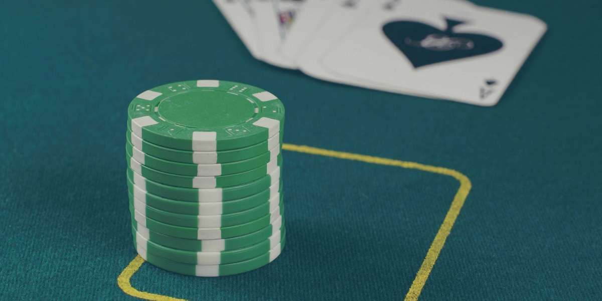 The Role of Gamification in Online Casinos: How Game Design Innovations are Shaping Player Loyalty in 2025