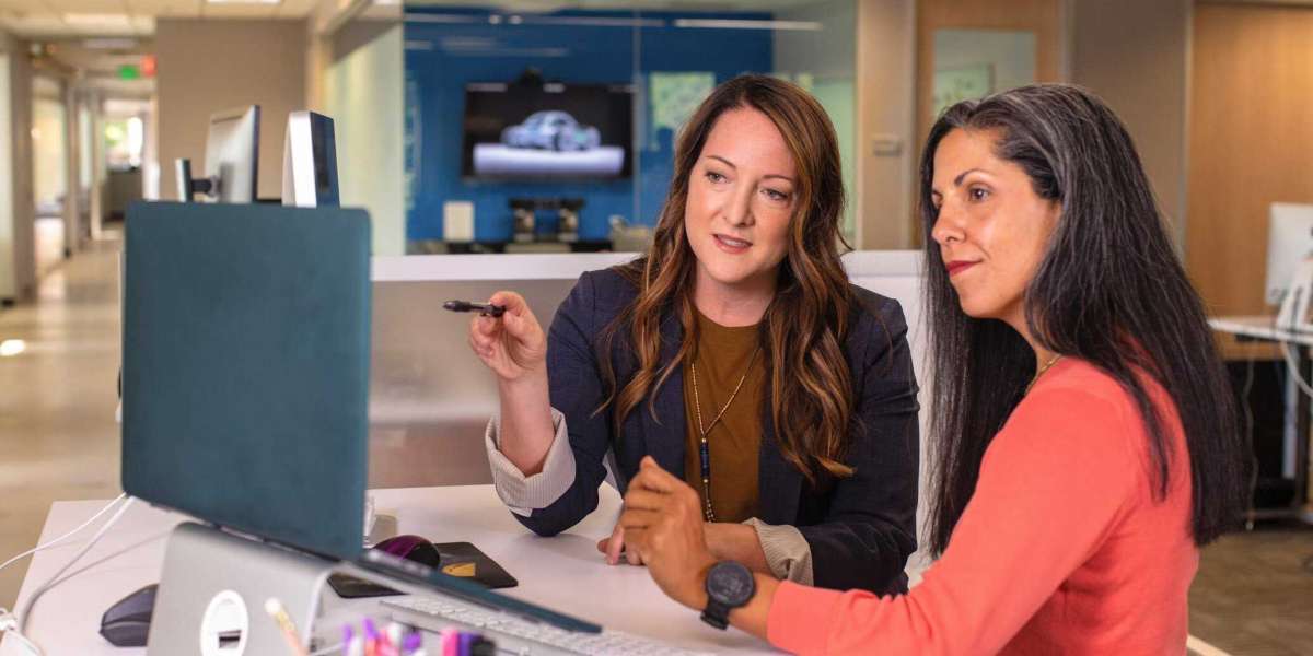 Buying or Selling A Business? Here’s What You Need to Know in Alberta and Ontario