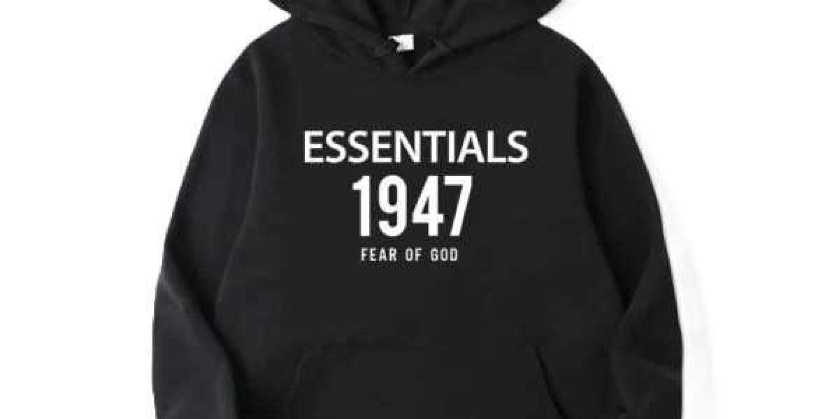 Versatile & Cozy: Essentials Hoodie Must-Have