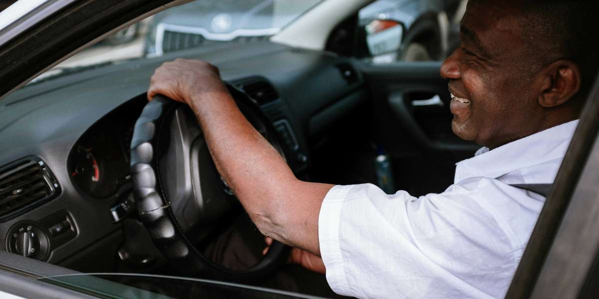 Crown Driving Academy Inc.: Facility in Driving School Scarborough